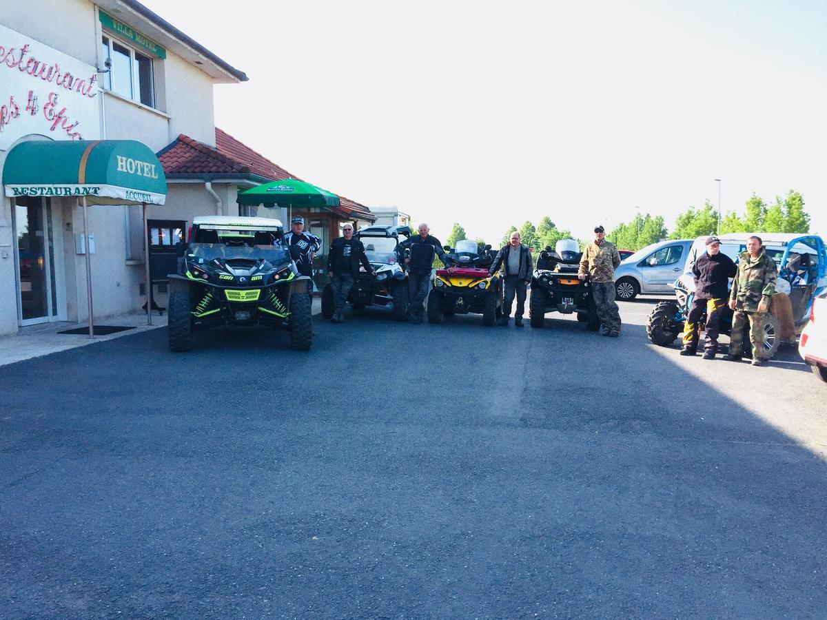 Villa Motel Stenay Kültér fotó